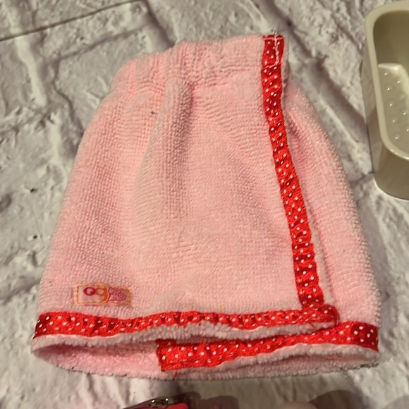 Our generation doll spa and bathroom accessories set - Picture 2 of 4